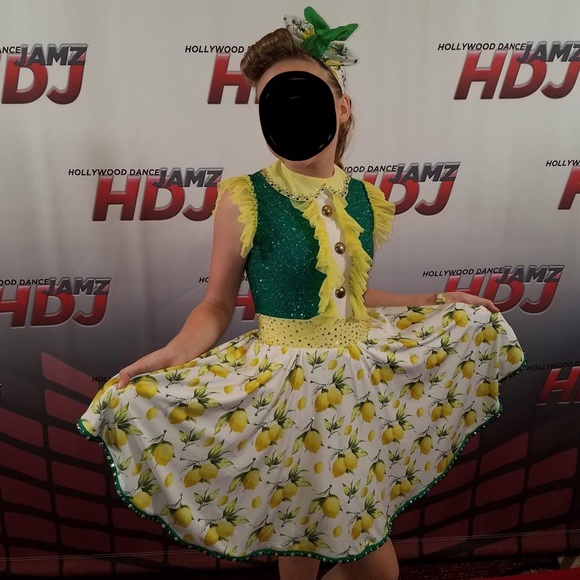 Lemon print green & yellow dance costume LC - Picture 10 of 11